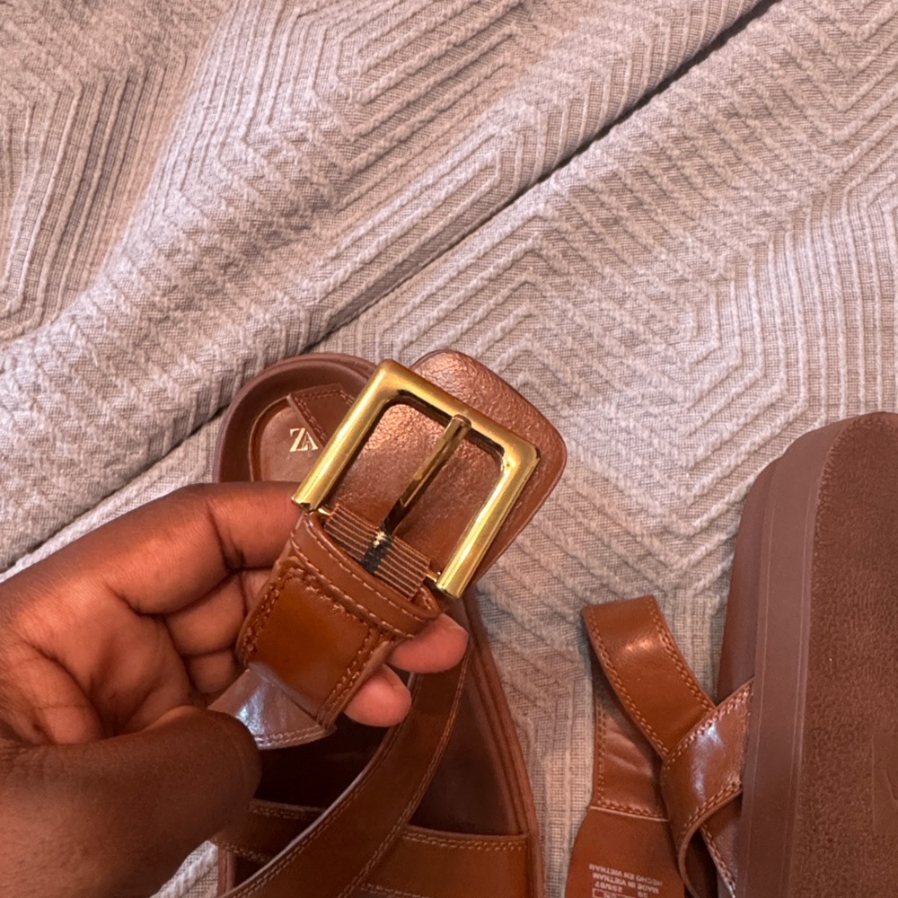 Zara cross strap sandals - Picture 6 of 6